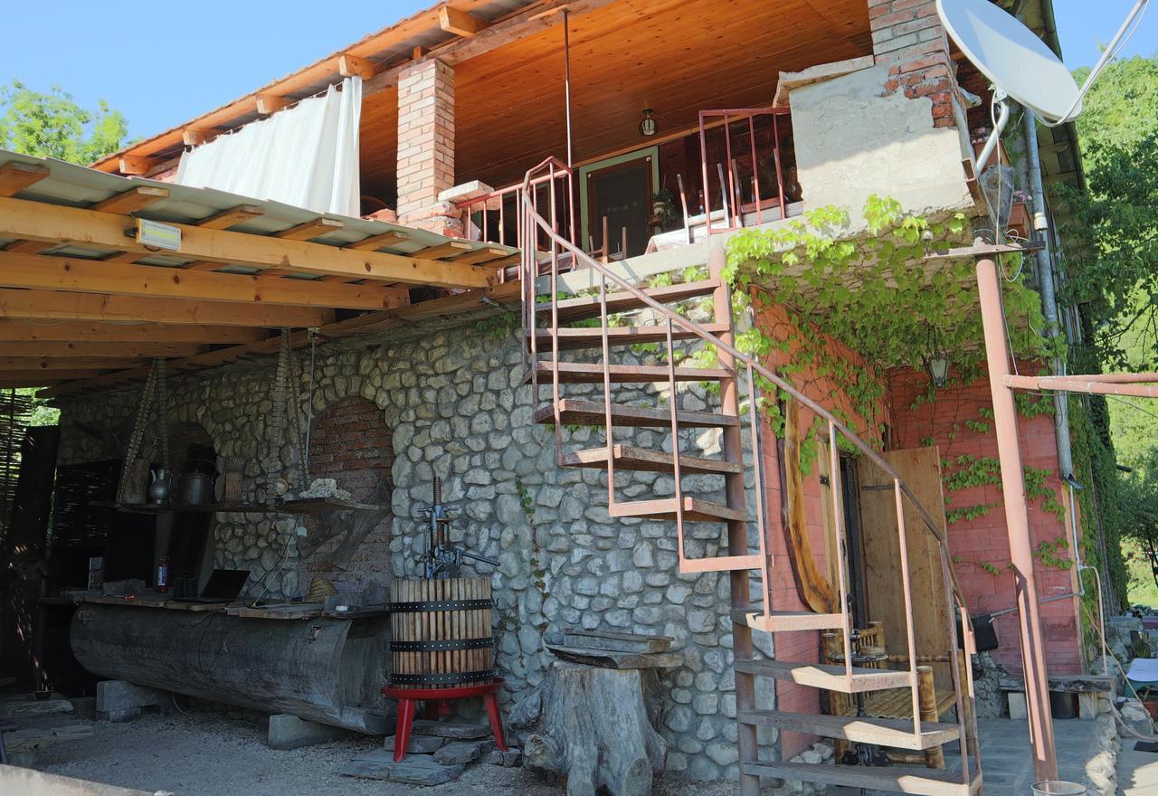 Chateau Dio أمبرولاوري المظهر الخارجي الصورة